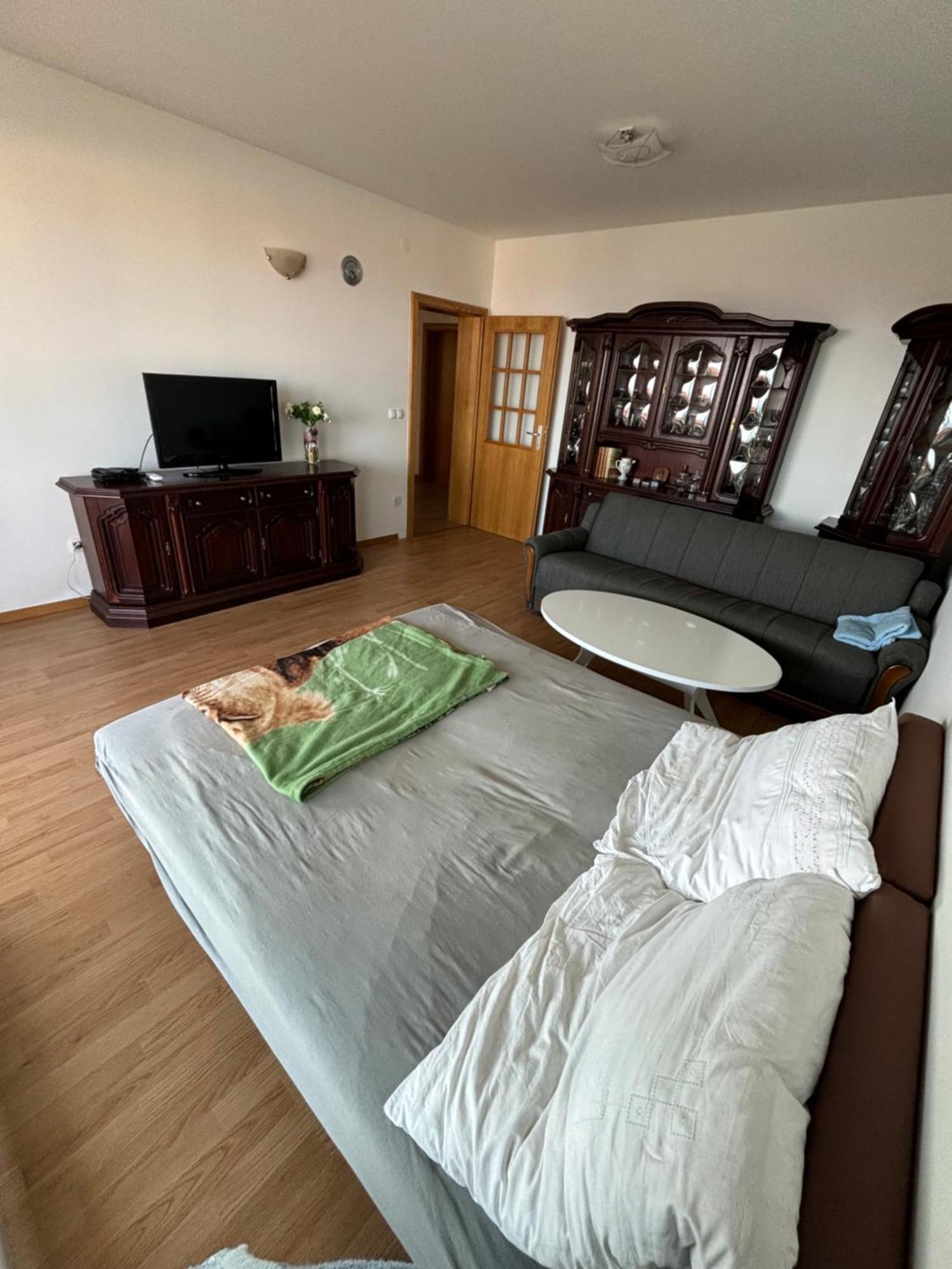 Villa Julian & Juliana 克尔克 客房 照片
